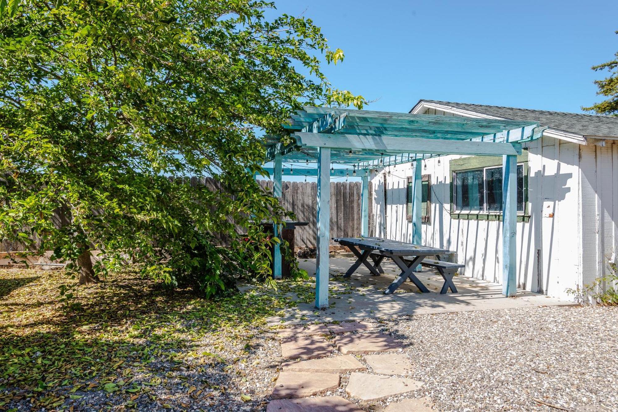 Den Street Cottage Лос Аламос Екстериор снимка